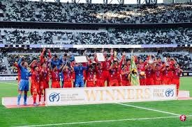 约老师复出，字母哥缺阵，掘金轻松击败雄鹿！