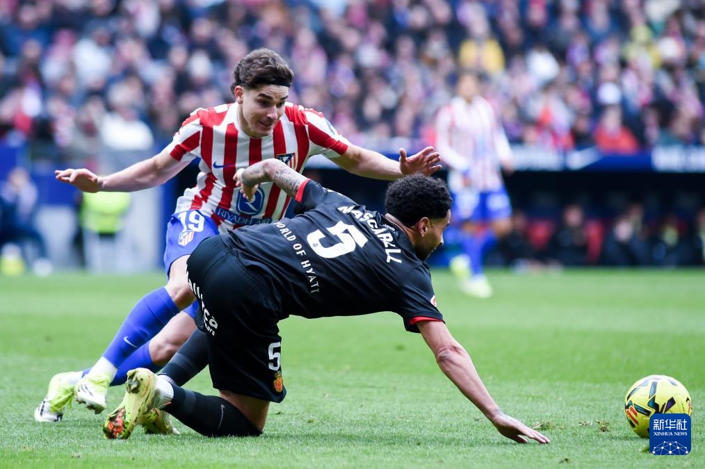 湖人遭遇三连败，快船悄然升至西部第7，浓眉复出独行侠紧追太阳